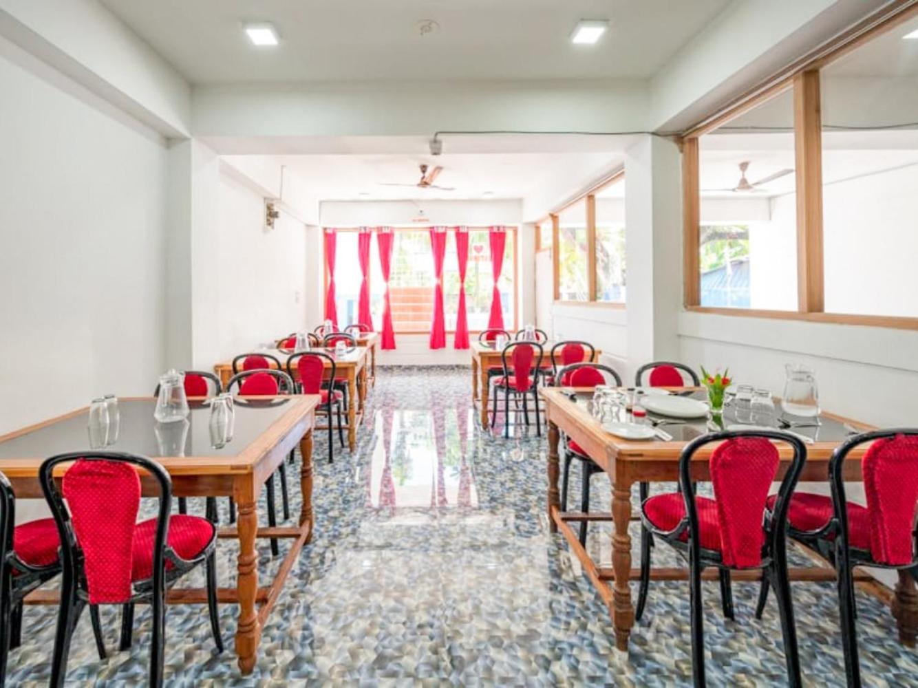 Anibesh Hotel Vijay Nagar Beach Exterior foto